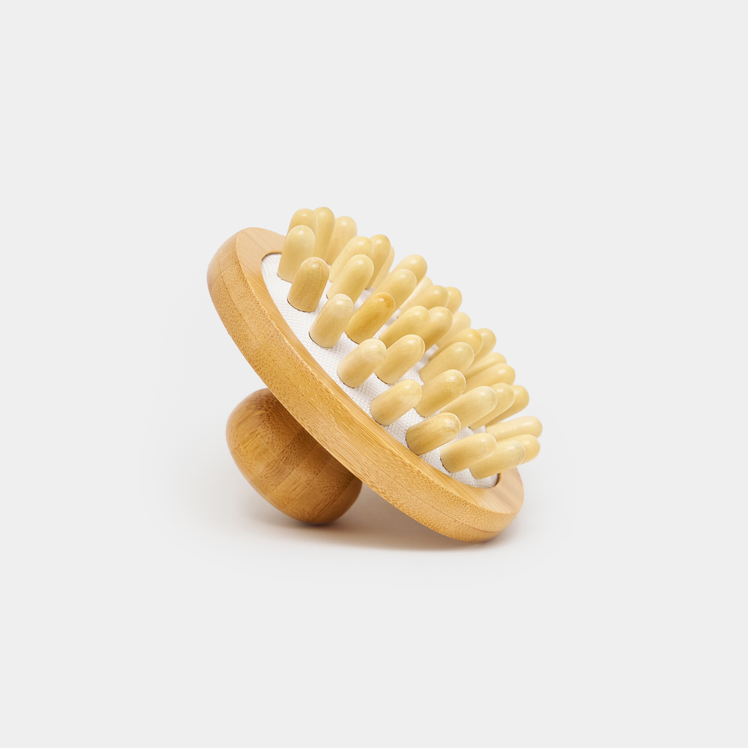 Bamboo Scalp Massaging Brush